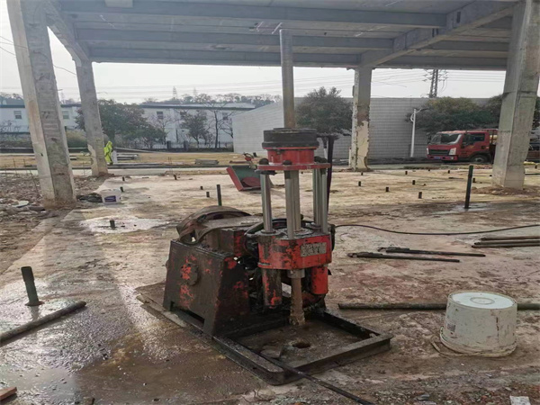 咸安袖阀管小导管注浆加固施工工艺